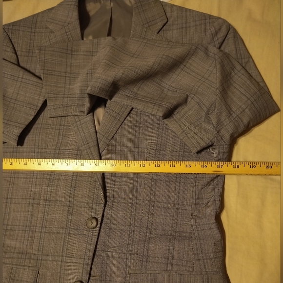 Jacket - Picture 5 of 7